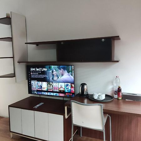 Flat06 Cipete Hotell Jakarta Exteriör bild